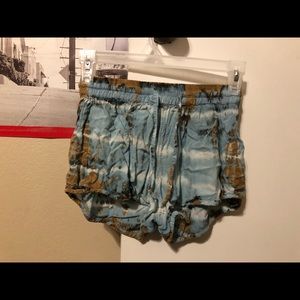 Hippy shorts
